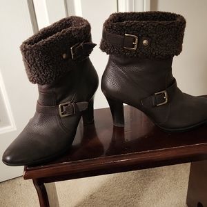 ANNE KLIEN rown boots